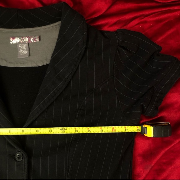 SOLD - Picture 3 of 8